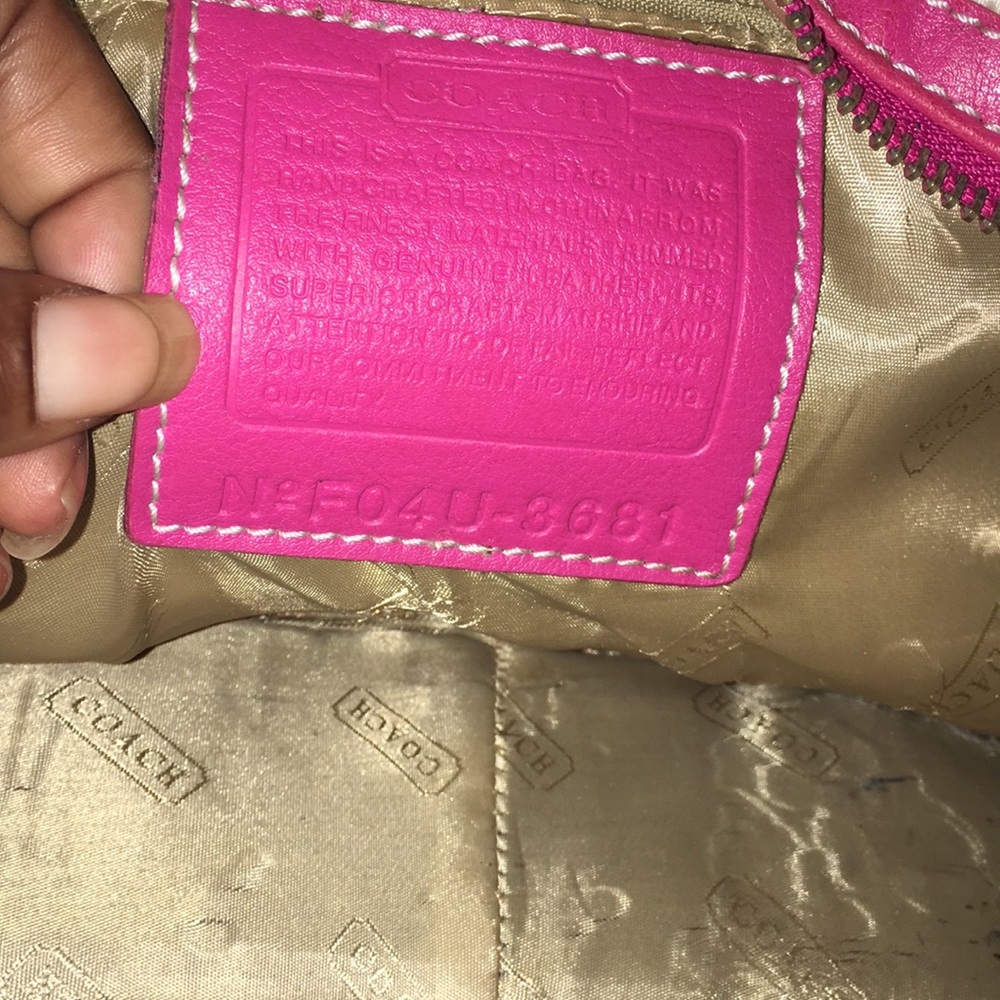 Authentic Coach handbag - Picture 3 of 7